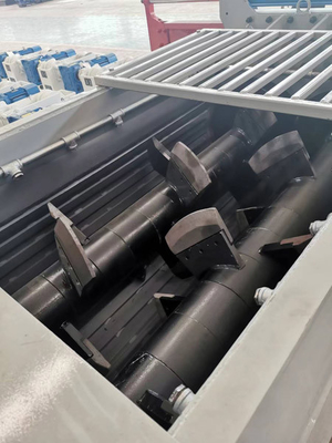 50-65 M3/h টুইন শ্যাফ্ট প্যাডল মিক্সার 90 বা 110kw পাওয়ার এবং 380V 50Hz শিল্প মিশ্রণের জন্য