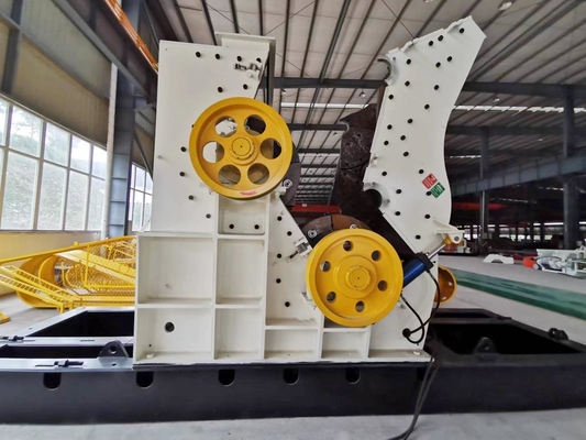কাস্টমাইজড মিনারেল প্রসেসিং ইকুইপমেন্ট 220V / 380V ডাবল রটার হ্যামার ক্রাশার