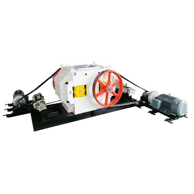 BBT স্বয়ংক্রিয় ইট তৈরির প্রকল্পের জন্য নতুন ডিজাইনের মাটির ইট ক্রাশিং মেশিন রোলার ক্রাশার ফাইন গ্রাইন্ডার সরবরাহ করে